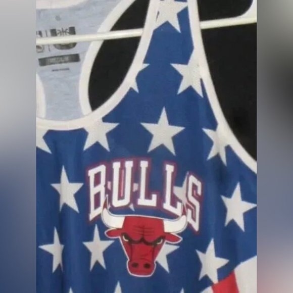 NBA Basketball Vintage Chicago Bulls USA Flag Jersey Tank Top Medium Dunk - Picture 2 of 5